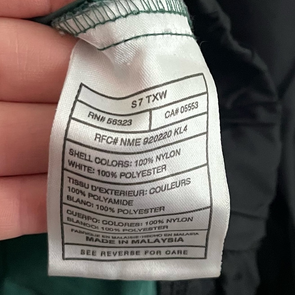 Nike • Vintage Kids Black and Green Jacket Windbreaker - Picture 6 of 6